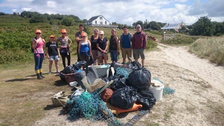 beach_clean_small.jpg